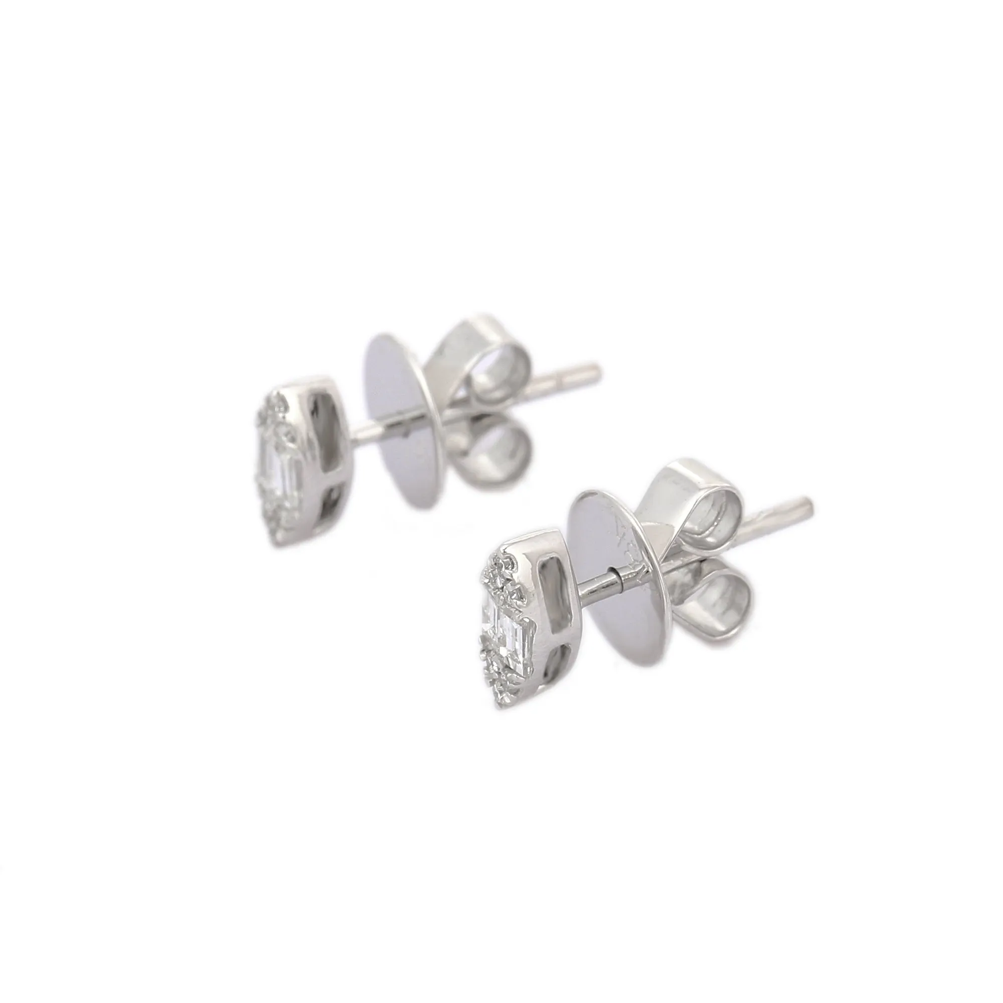 18K White Gold Cluster Diamond Studs