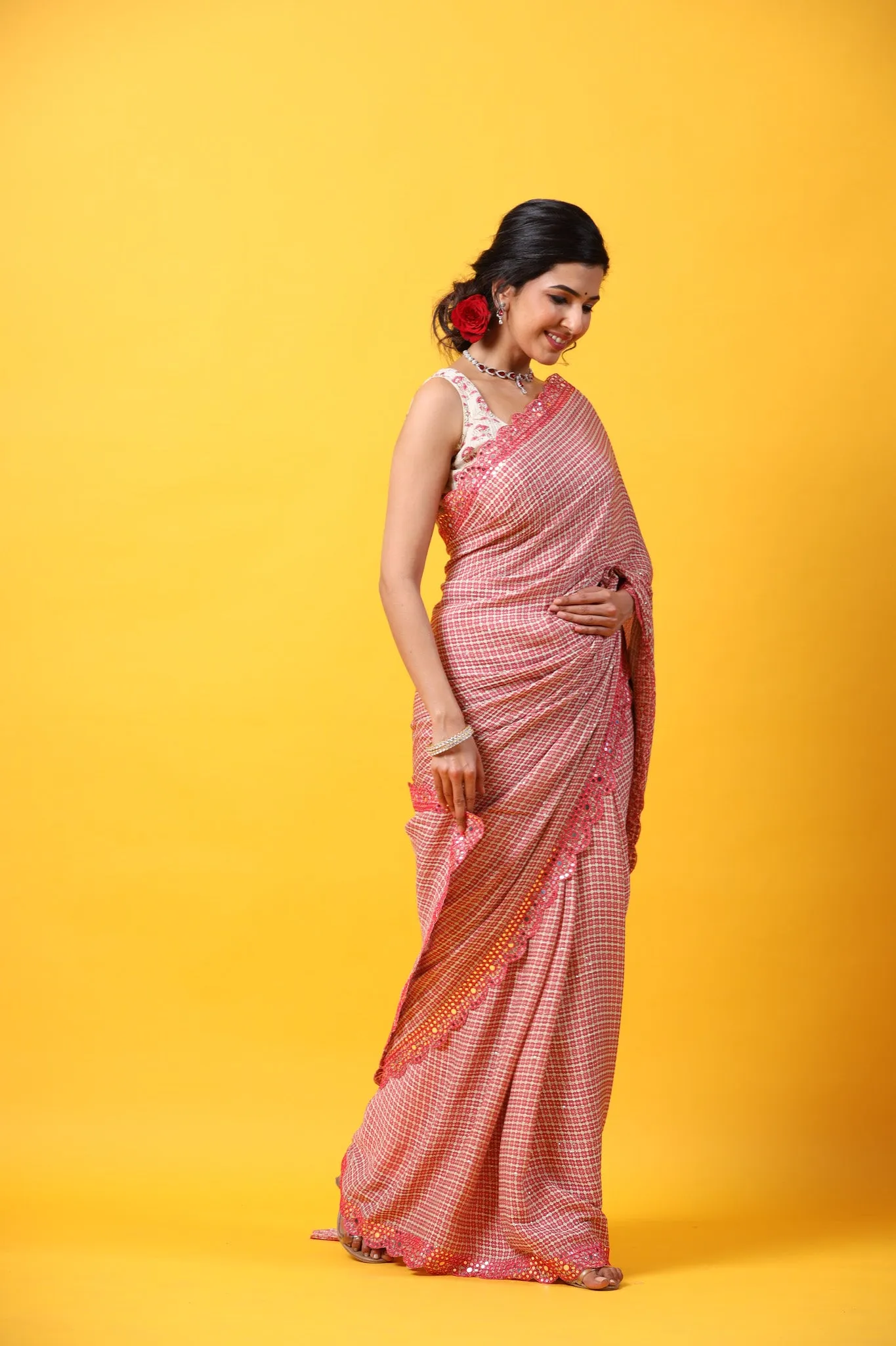 90Z690-RO Red Printed Georgette Saree with Scalloped Border