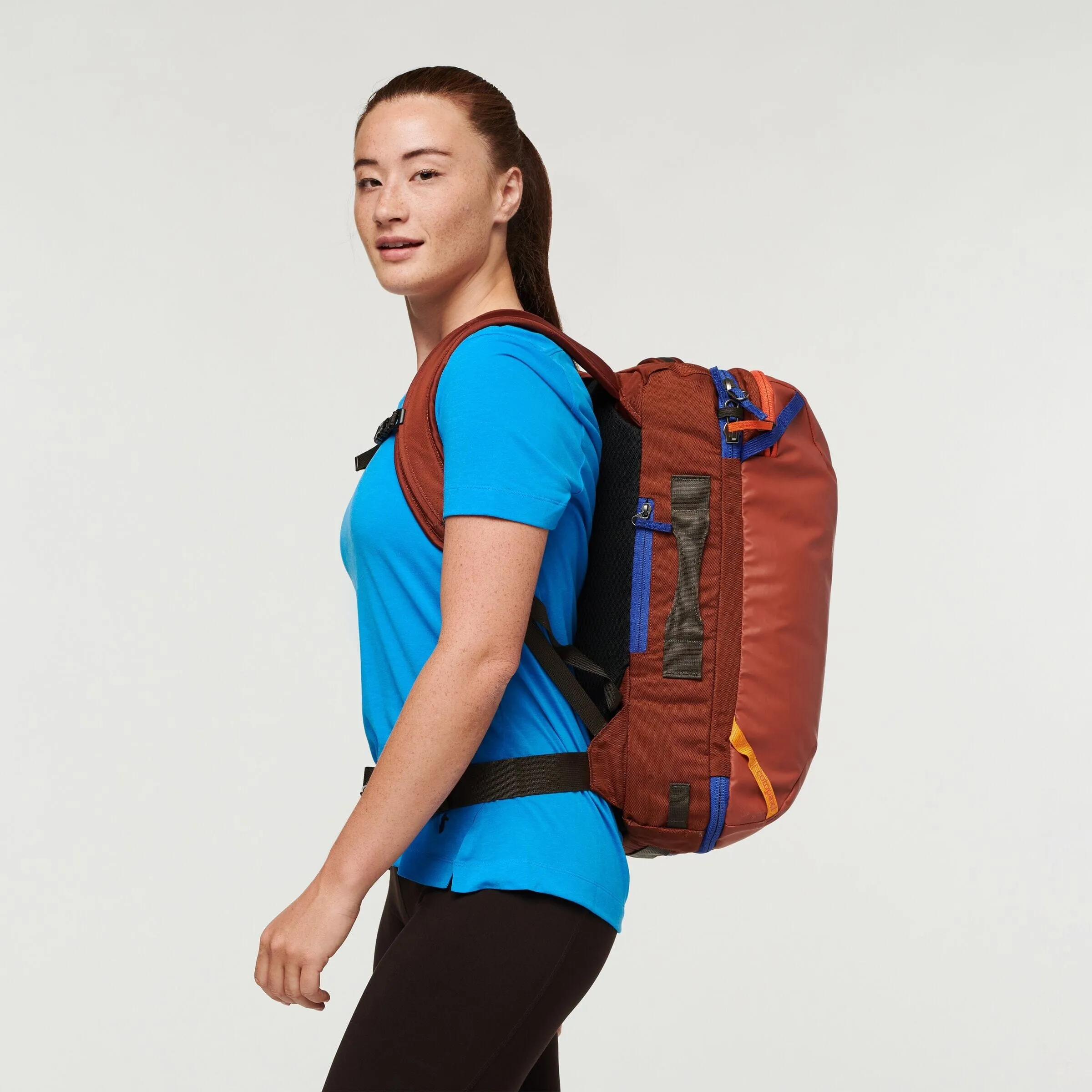 Allpa 28L Travel Pack - TPU-coated 1000D polyester