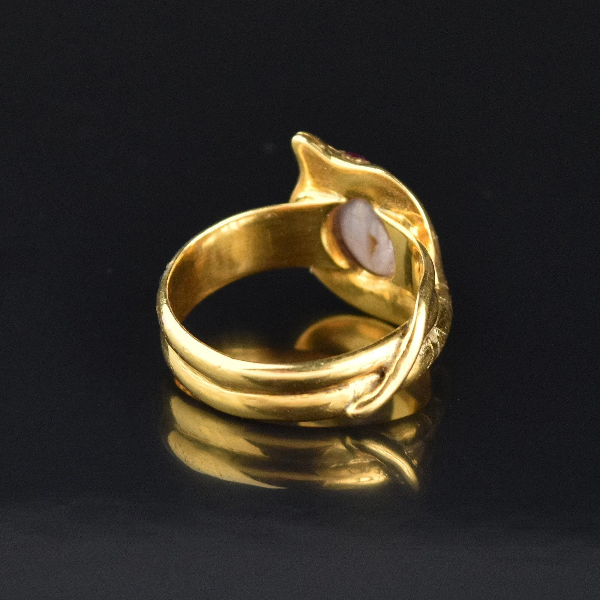 Art Deco Gold Snake Ruby Natural Star Sapphire Ring