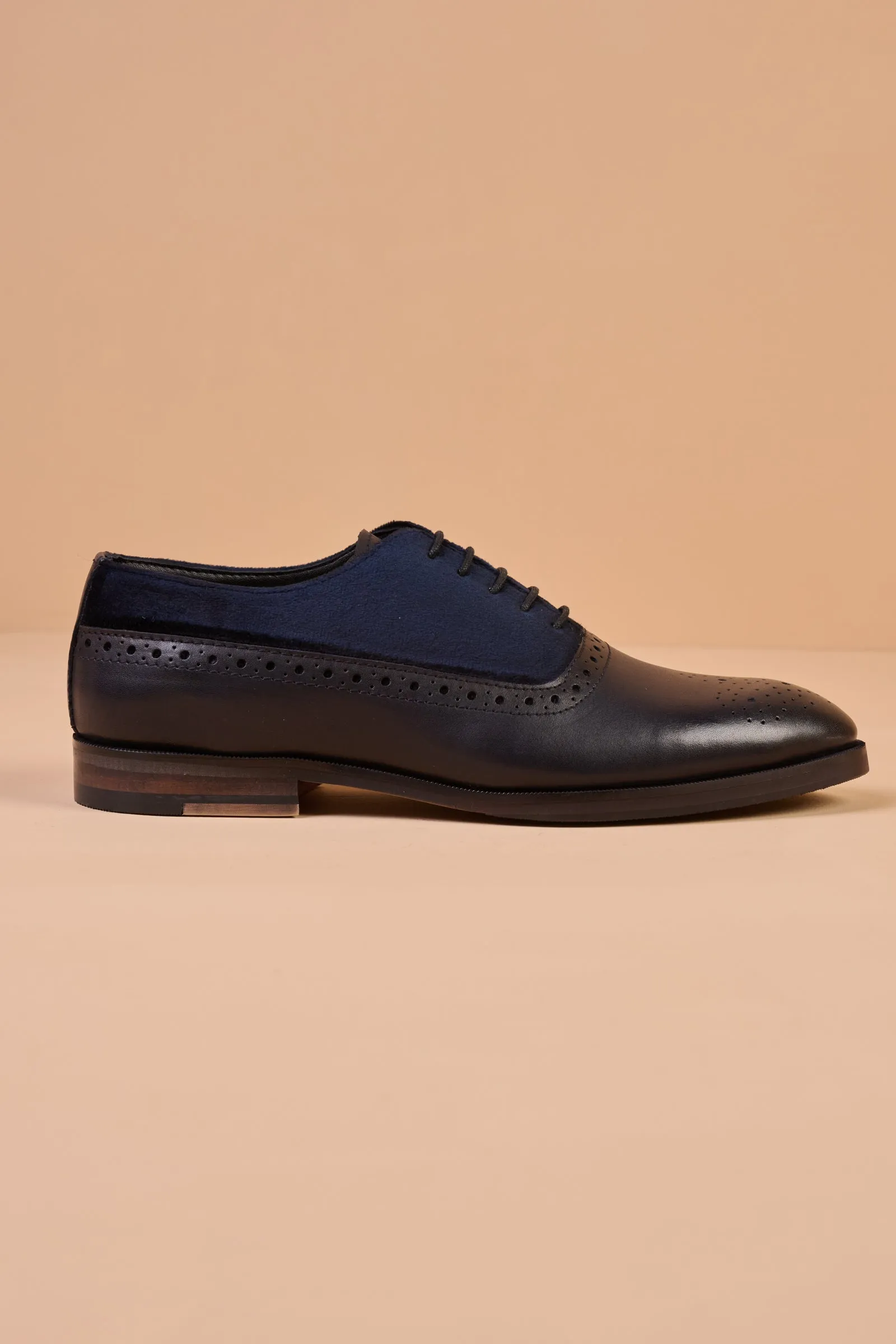 Classic Lace Up Brogue