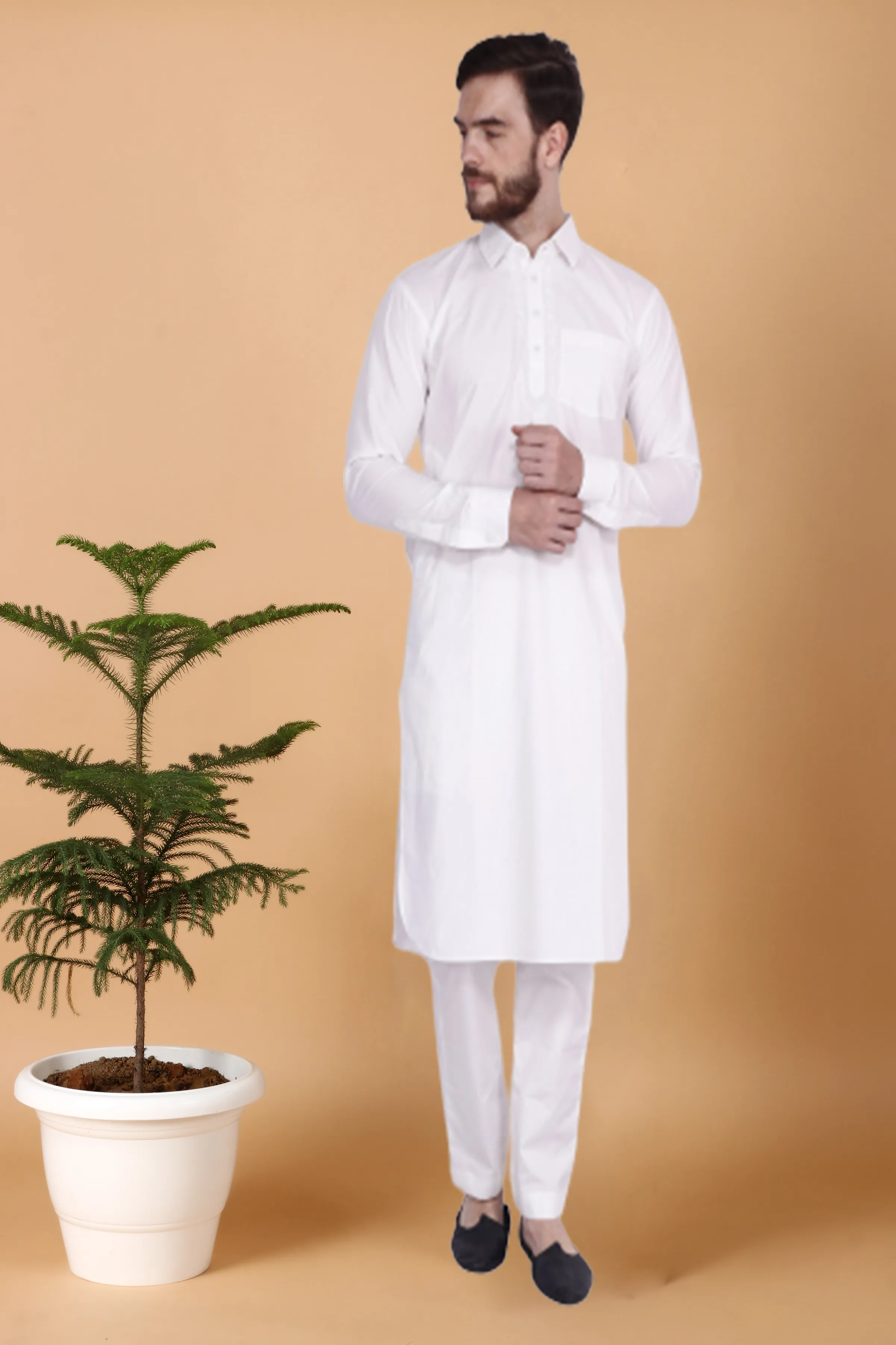 Daring Detailed Kurta Pajama