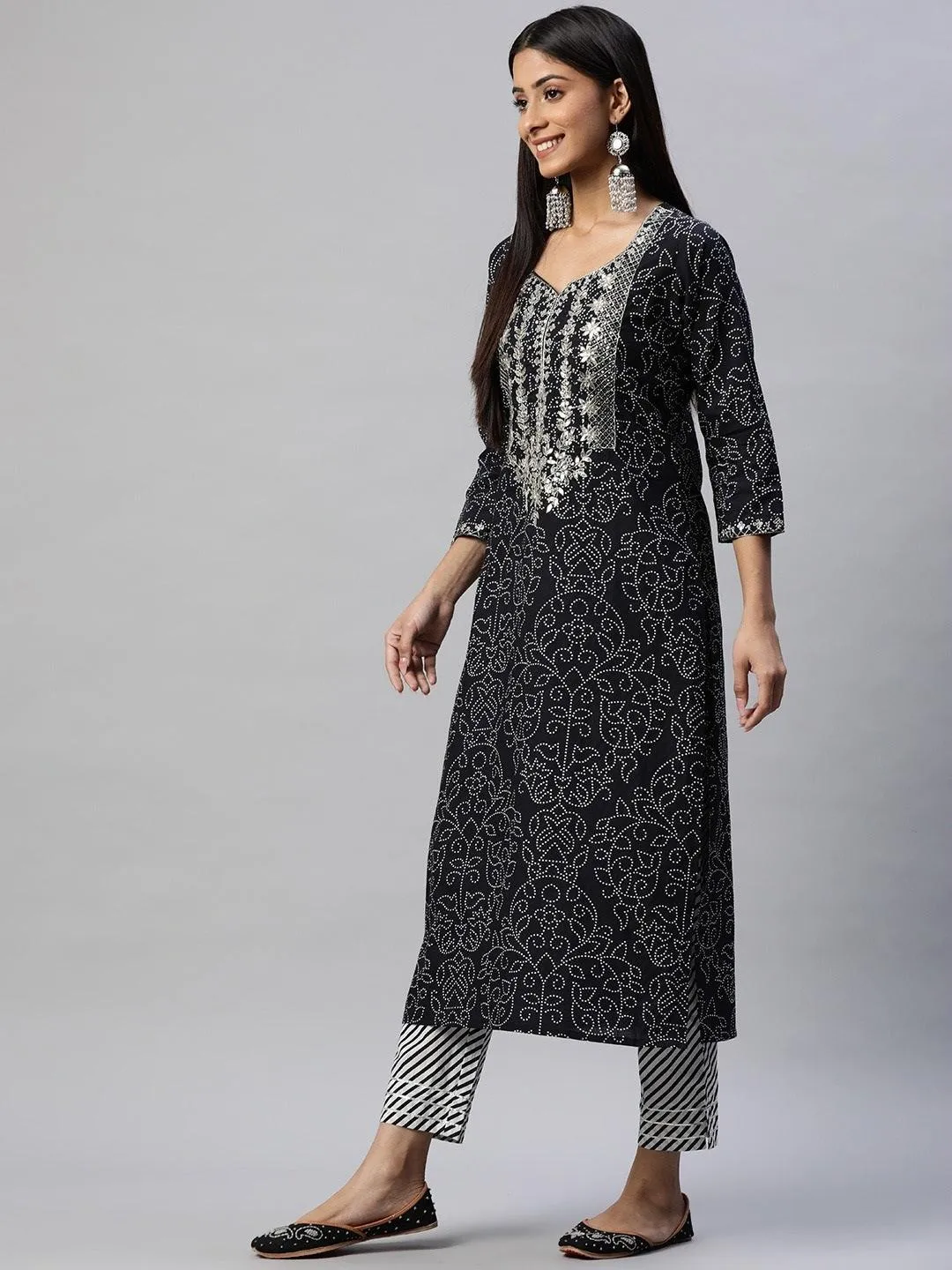 Divena Black and White Cotton Kurta Pant Set With Dupatta