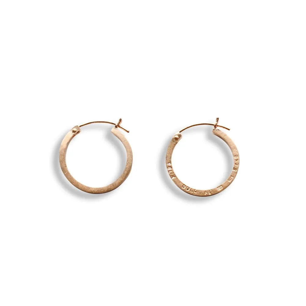 E 648 - Medium Hoop Earring