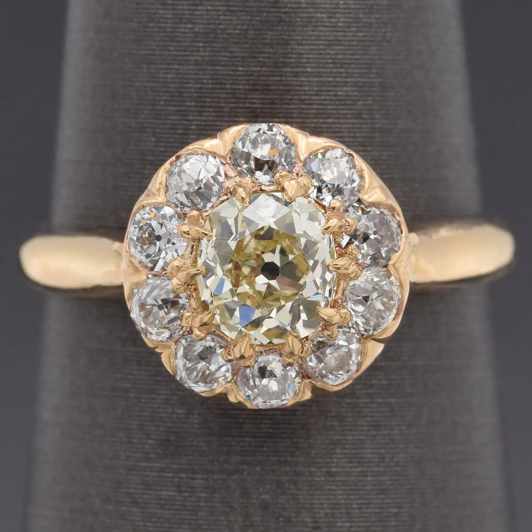 GIA Antique 18K Yellow Gold 1.26 TCW Old Mine Cut Diamond Band Ring