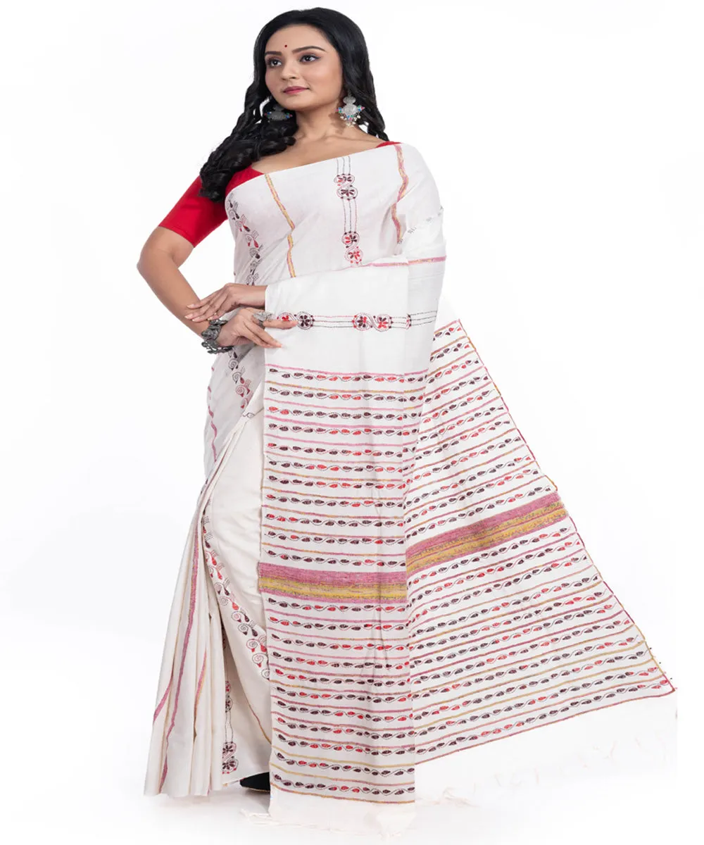 Offwhite red handwoven kantha stitch cotton saree