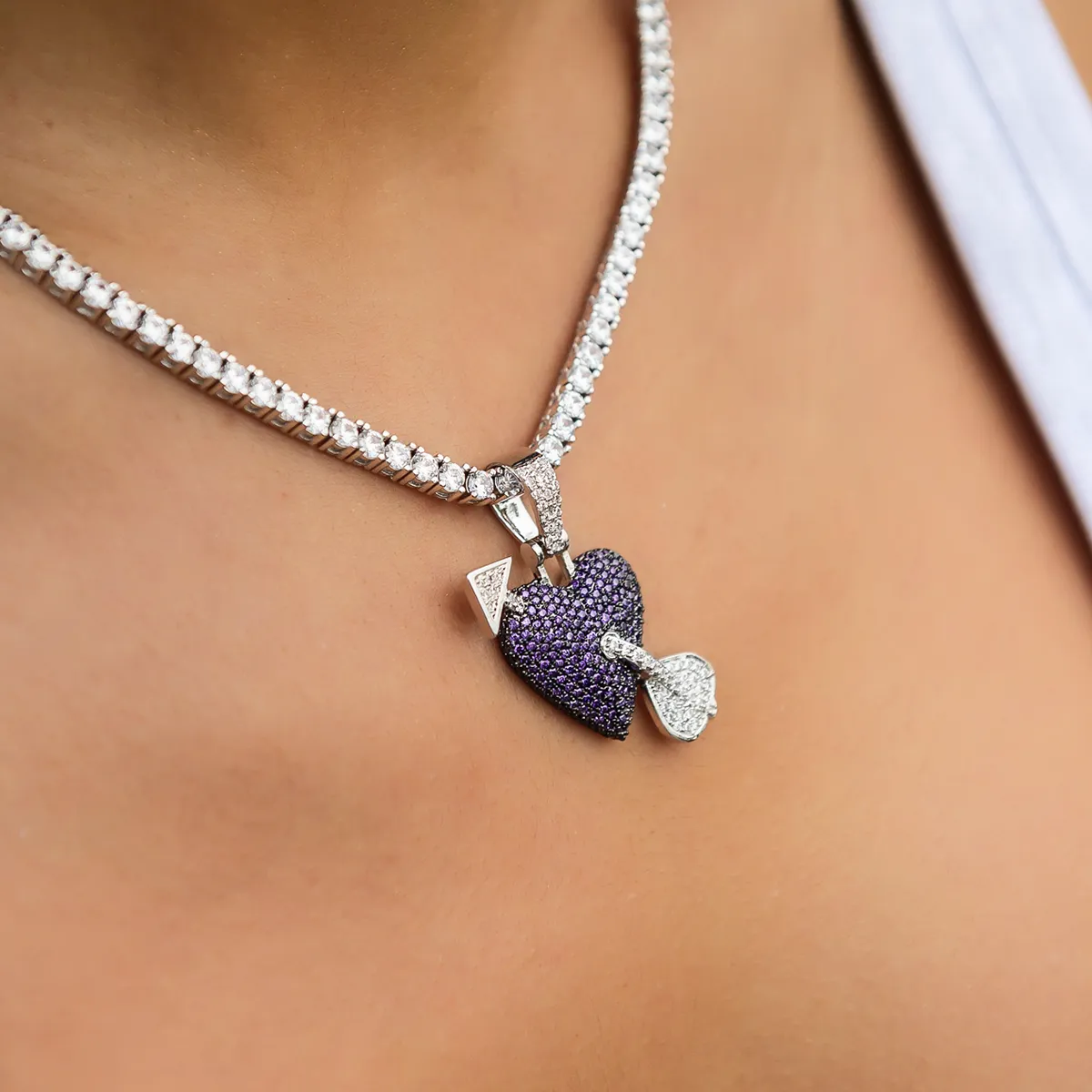 Purple Heart Pendant in White Gold