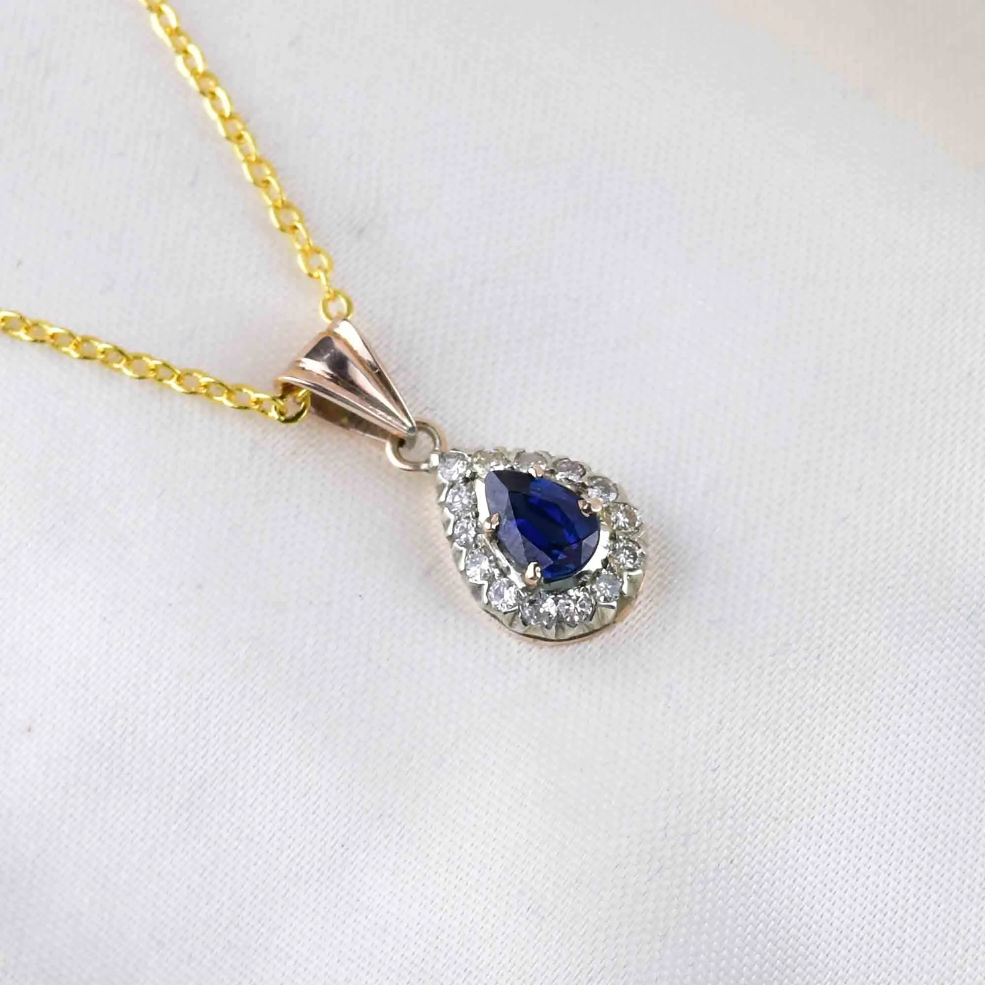 Vintage 14K Gold Sapphire Diamond Halo Pendant Necklace