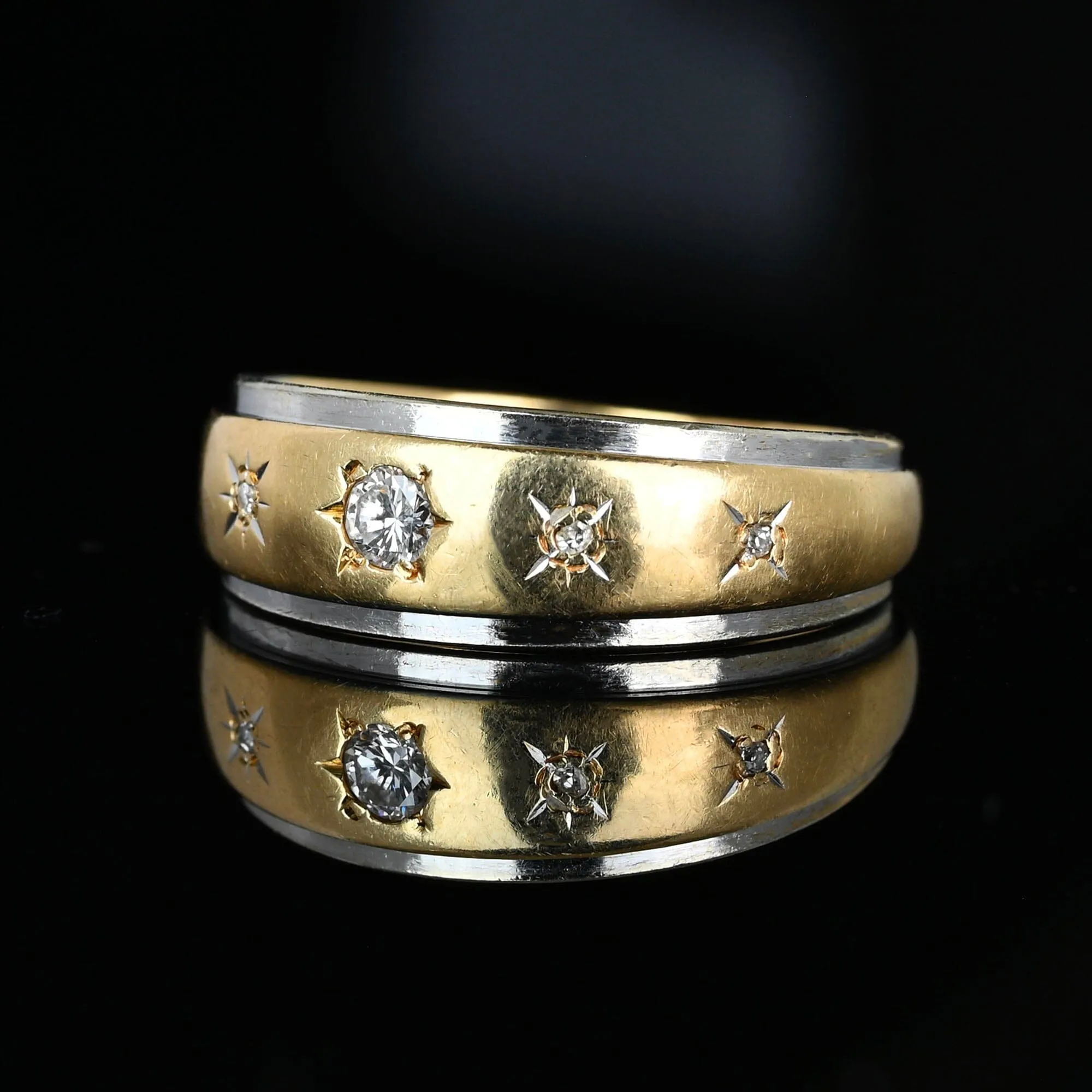 Vintage 14K Gold Star Engraved Diamond Ring Band