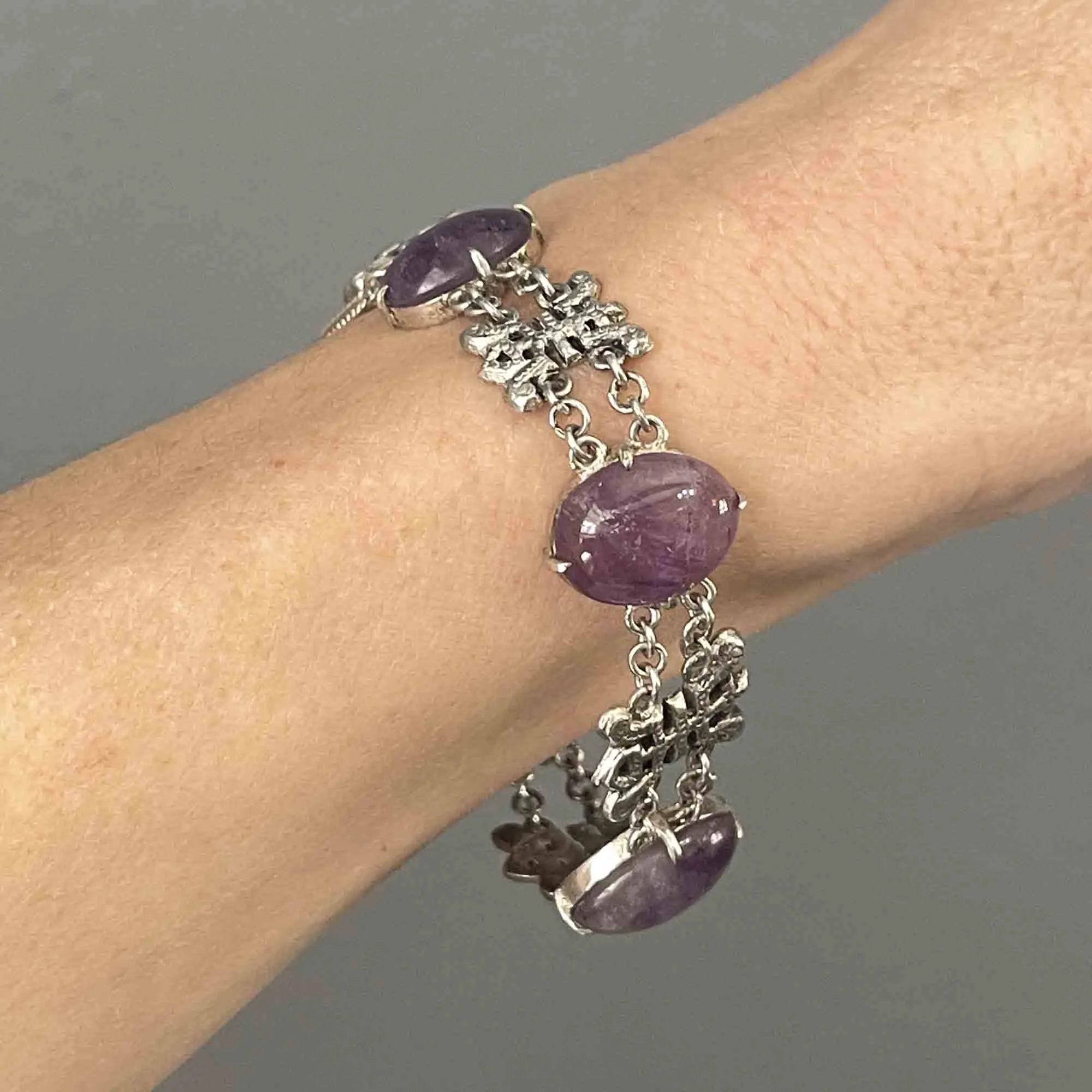 Vintage Amethyst Cabochon Silver Symbol Link Bracelet