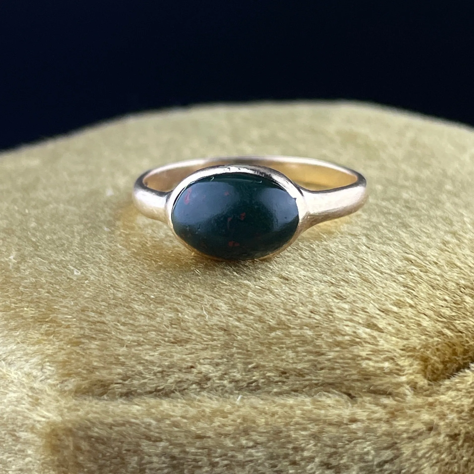 Vintage Art Deco 14K Gold Bloodstone Ring, Sz 1