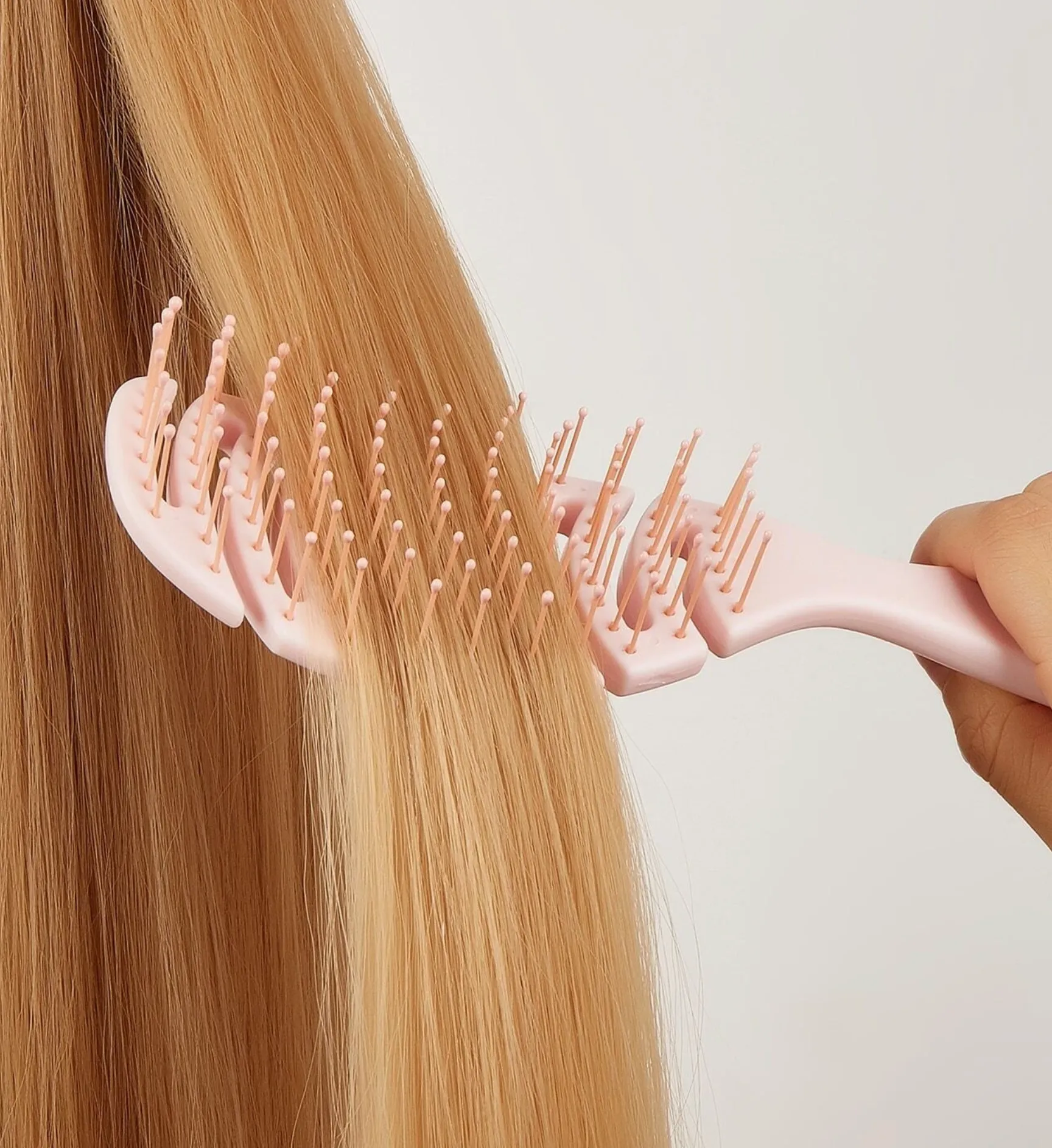 Wet and Dry Hair Brush